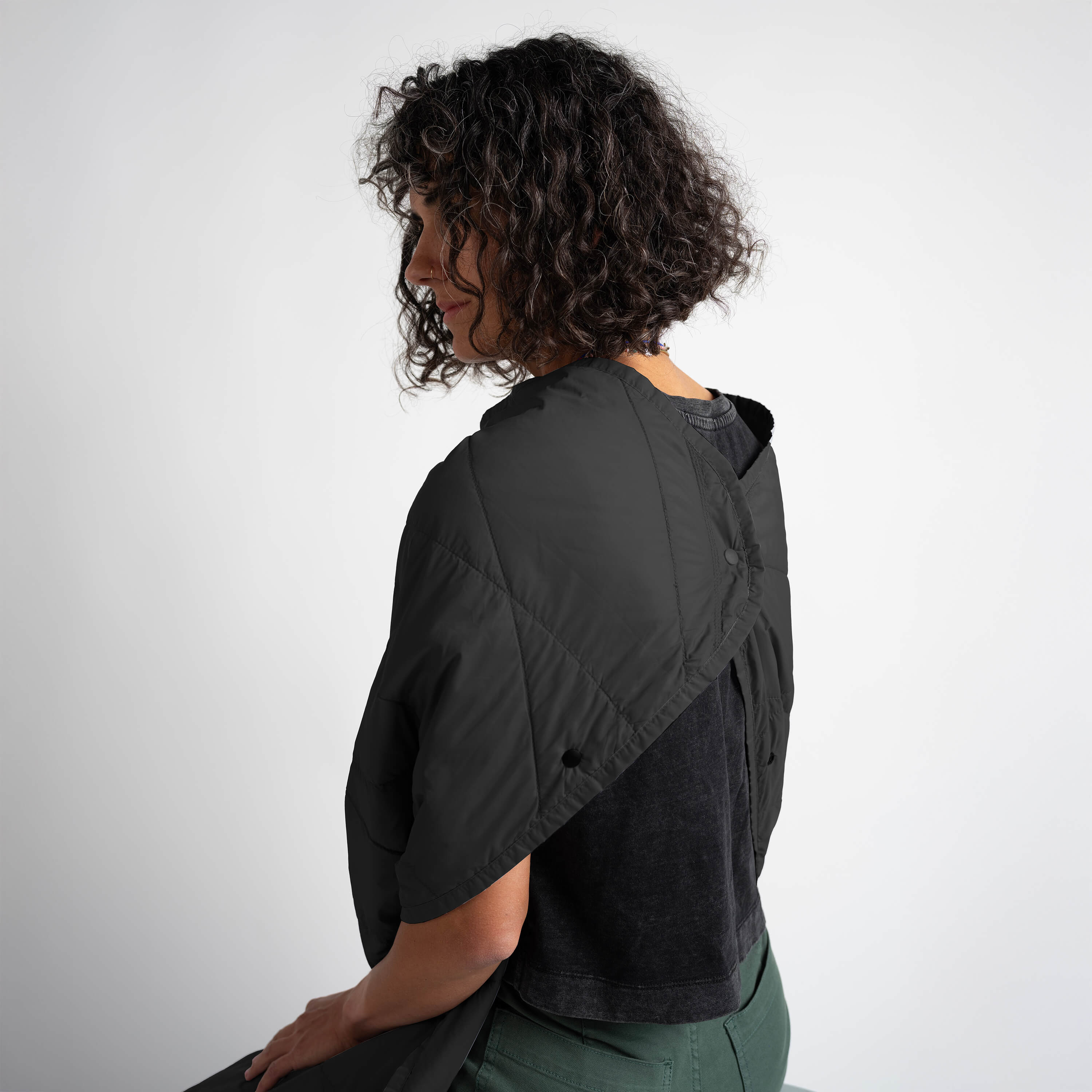 Layover Travel Blanket - Packable & Puffy | Black