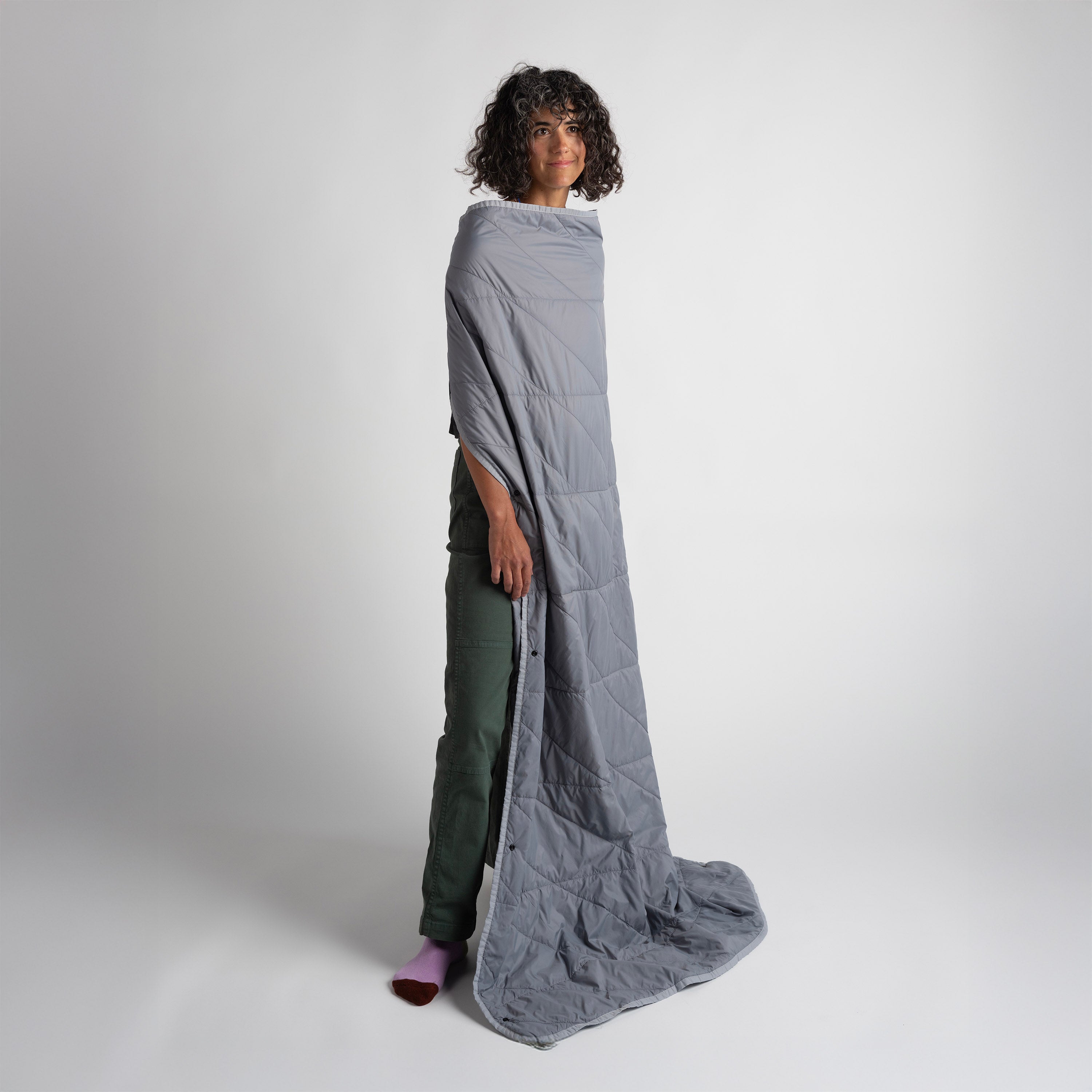 Layover Travel Blanket - Packable & Puffy | Gray