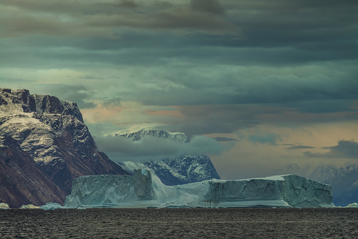 Voyages – Sidetracked Beyond: Inspiring Journeys Around the World