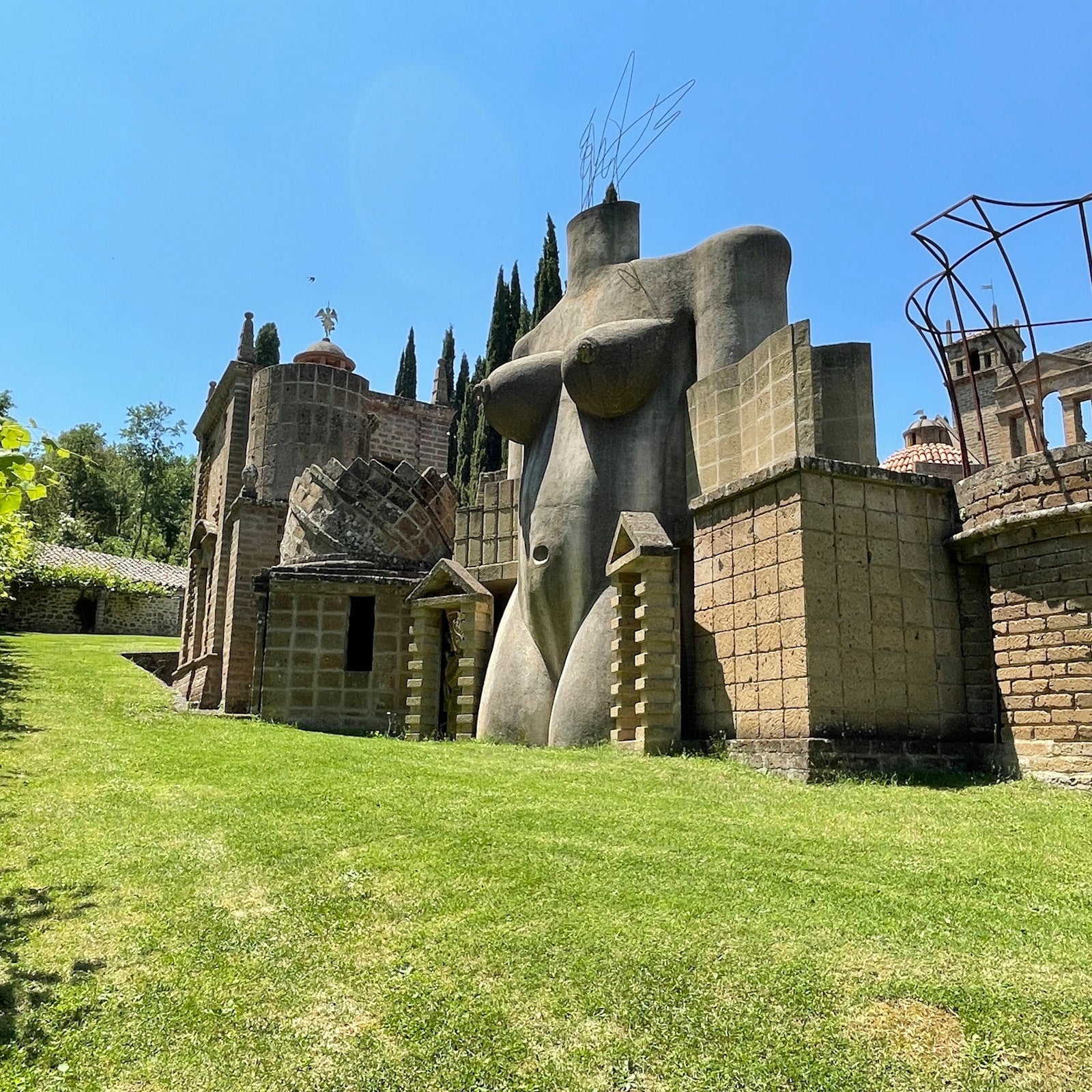 Art Escapes Atlas: Discover Hidden Creative Destinations Around the World